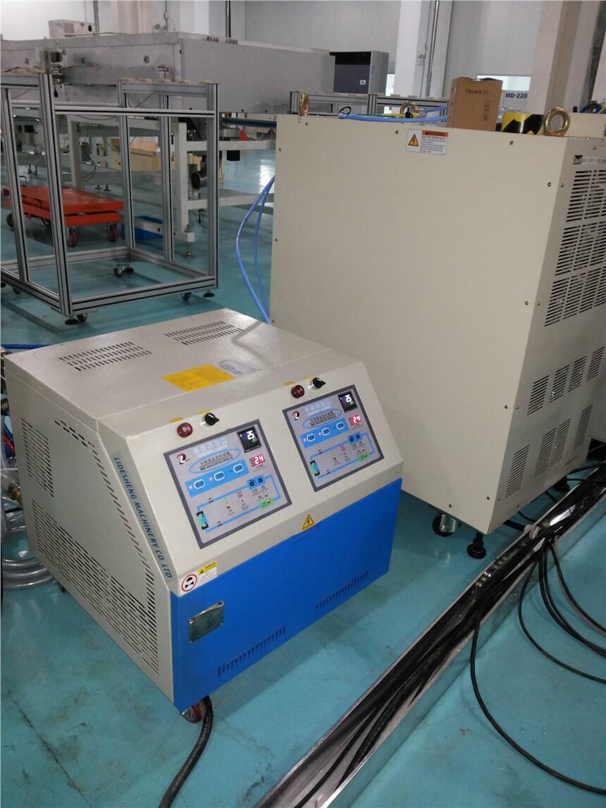 松江小型水溫機(jī)廠(chǎng)家/小功率模溫機(jī)/小流量模溫機(jī)